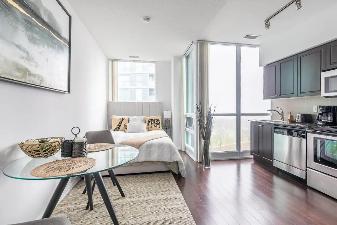 Stunning Lake View Top Floor Studio Apartment Toronto 0*,  Canada